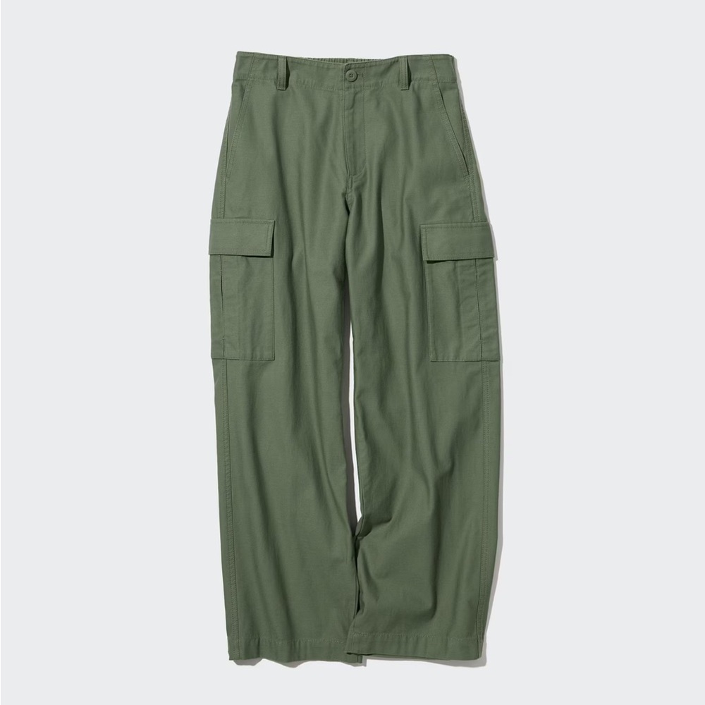 Uniqlo Wide Straight Cargo Pants